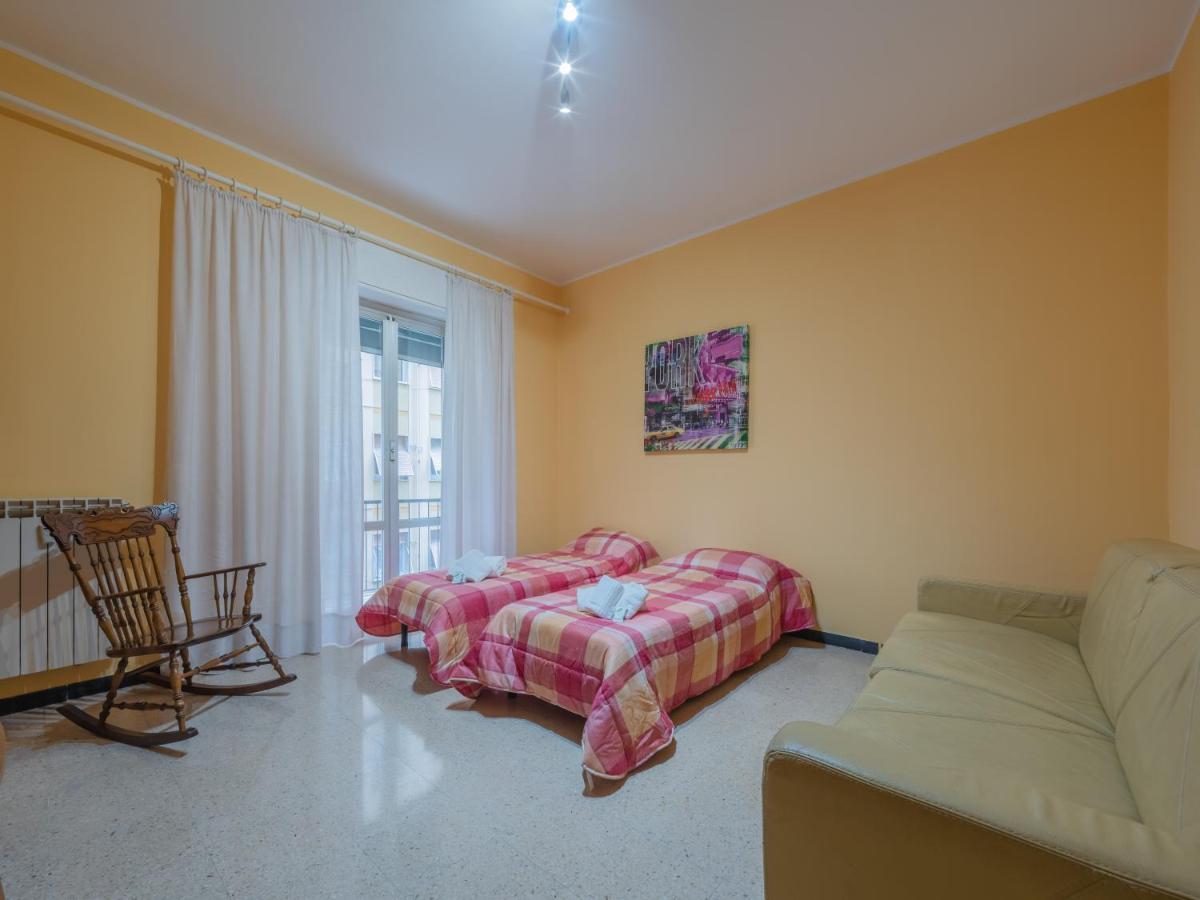 Casa Di Maty - Cozy Apartment With Balcony Специя Екстериор снимка